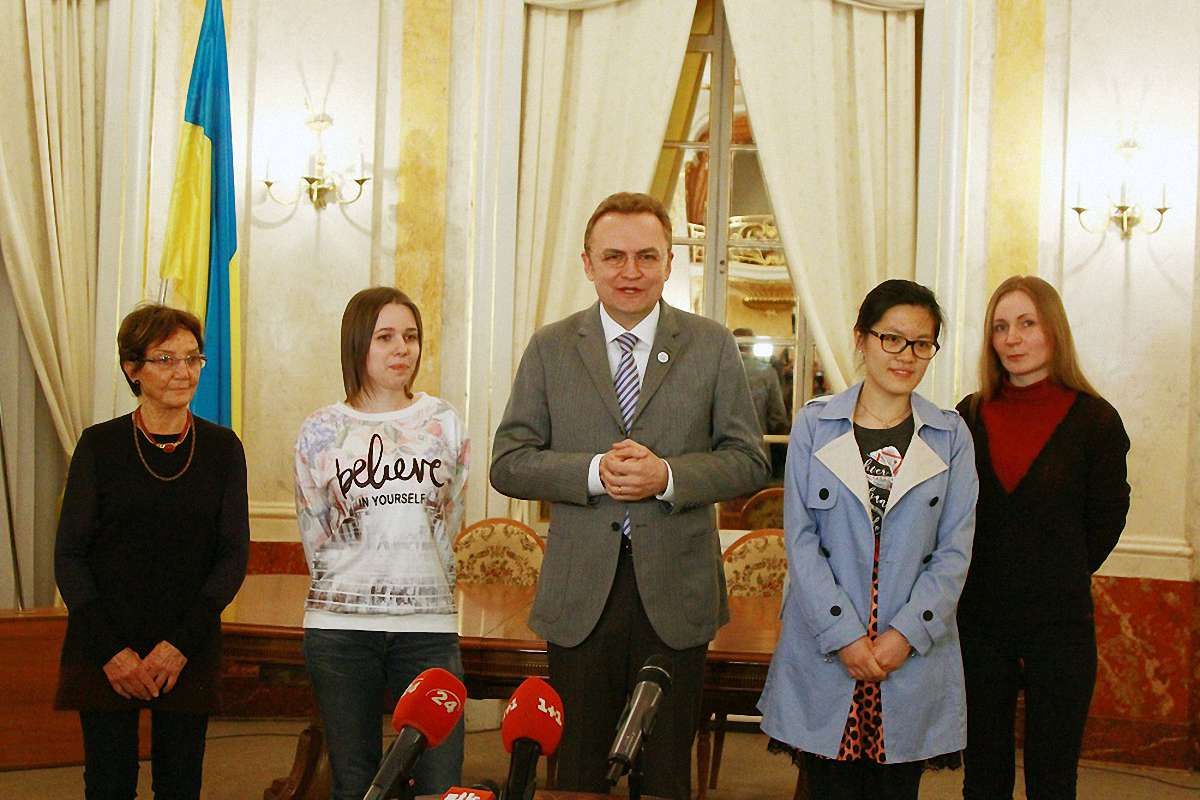 У Львові стартує матч за шахову корону світу: перший хід за Садовим