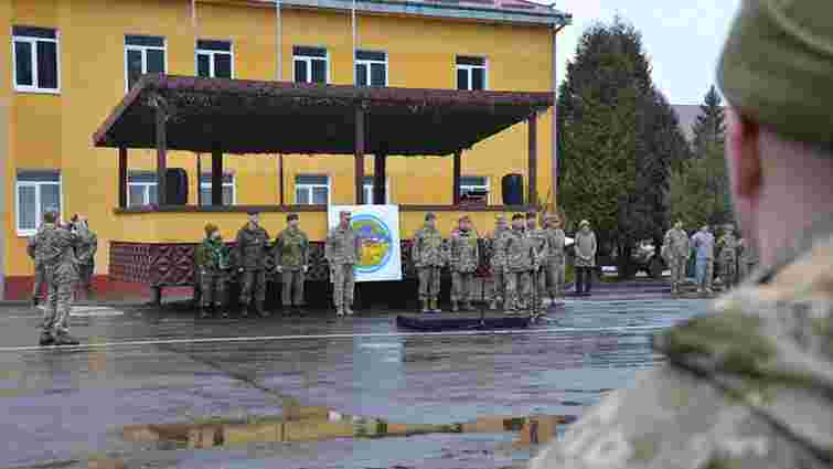 500 інструкторів з трьох країн НАТО навчатимуть українських військовослужбовців
