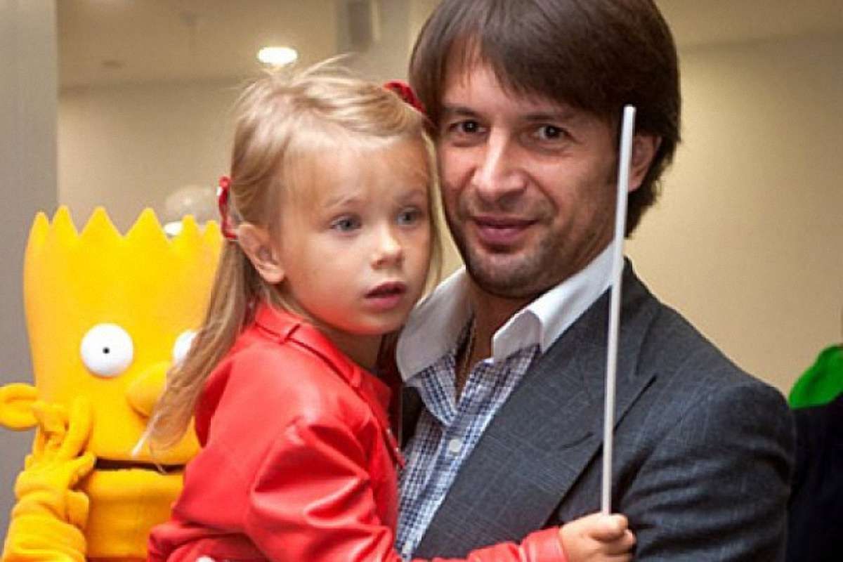 Олександр Шовковський звернувся в поліцію через зникнення семирічної доньки