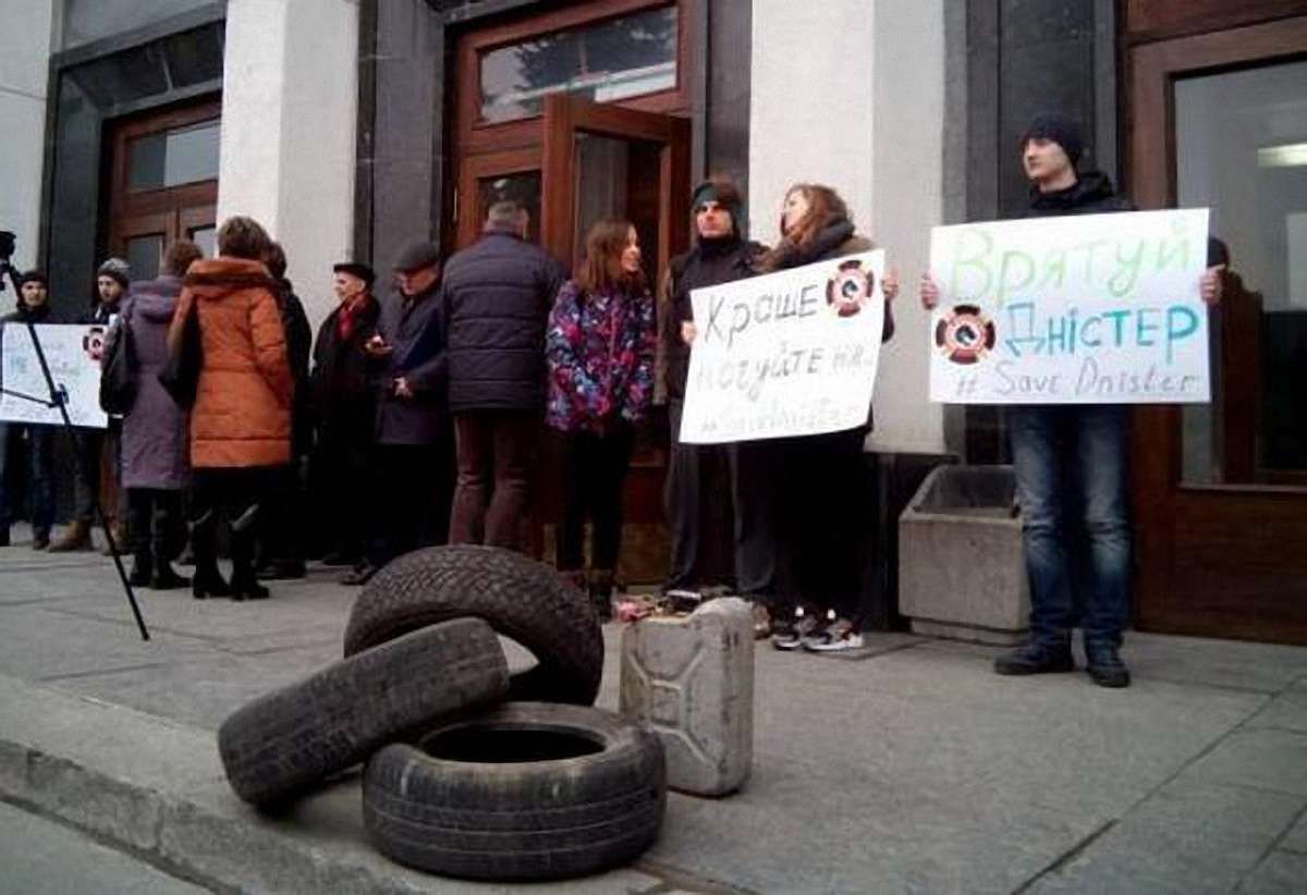 Тернопільська облрада заборонила будівництво міні-ГЕС на Дністрі