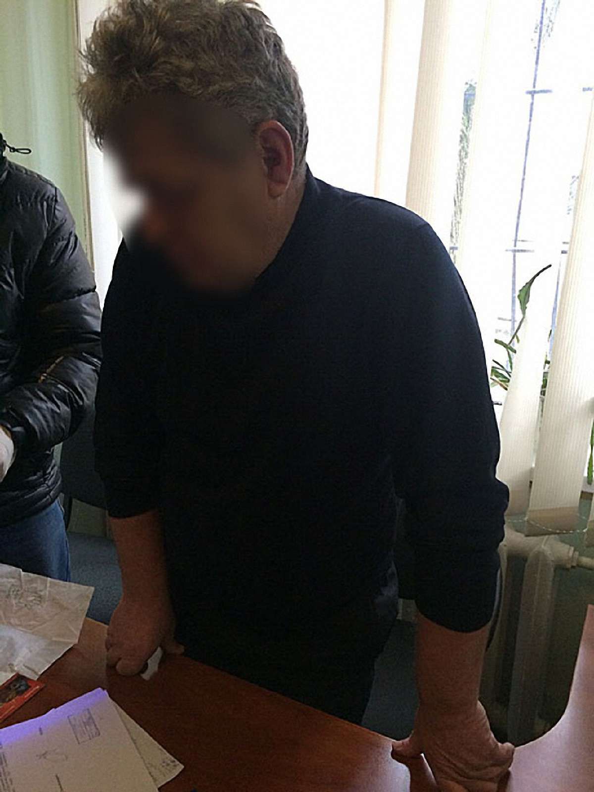 На хабарі затримали керівника управління Держенергонагляду у Львівській області