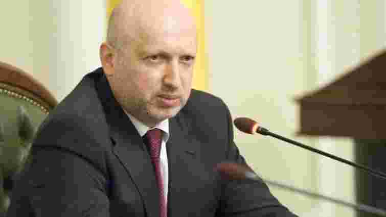 Турчинов закликав уряд прискорити введення візового режиму для росіян