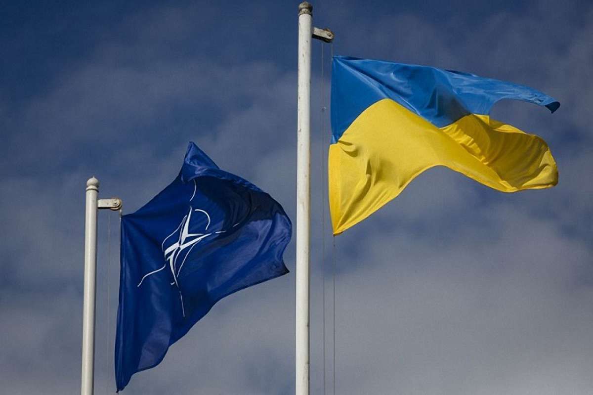 НАТО продовжить підтримувати Україну у посиленні Збройних сил, – Міноборони