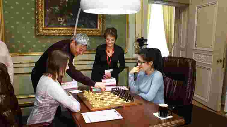 Мірча Луческу відкрив шосту партію чемпіонату світу з шахів у Львові