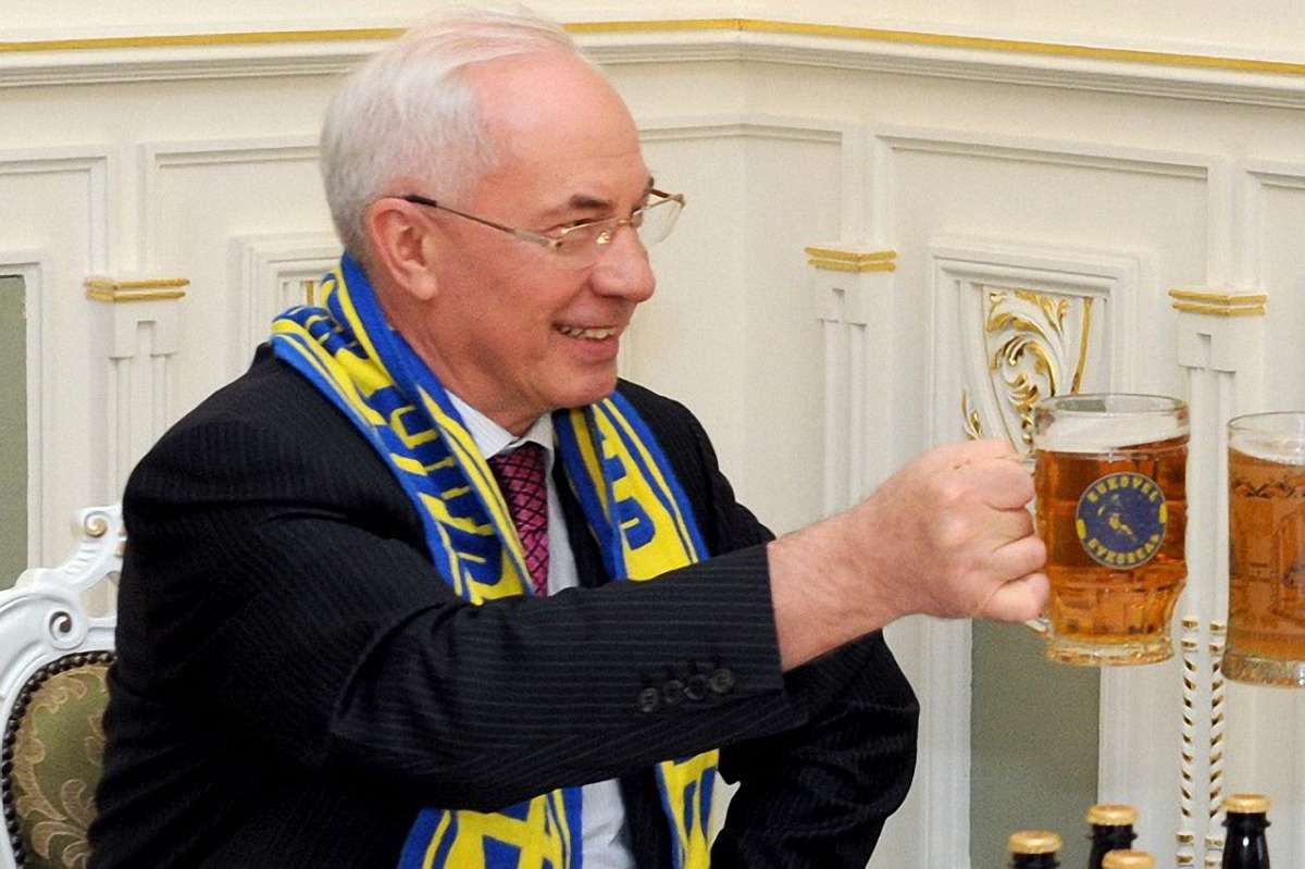 Апеляційний суд Києва повернув Азарову пенсію 