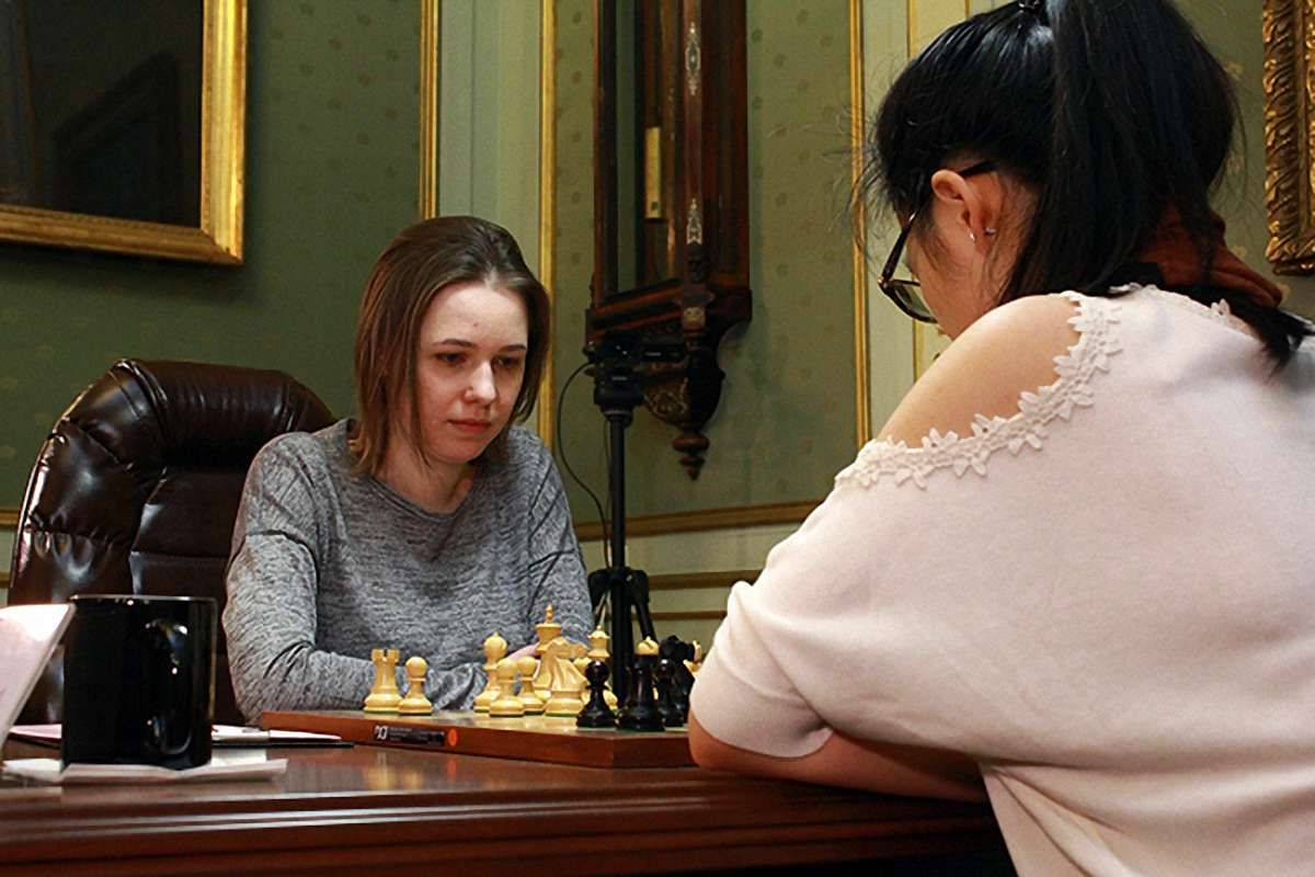 Восьма партія чемпіонату світу з шахів закінчилася нічиєю
