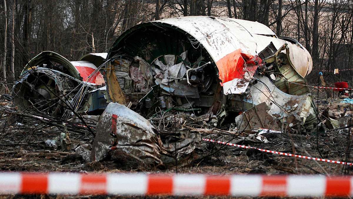 Міністр оборони Польщі назвав авіакатастрофу під Смоленськом терактом