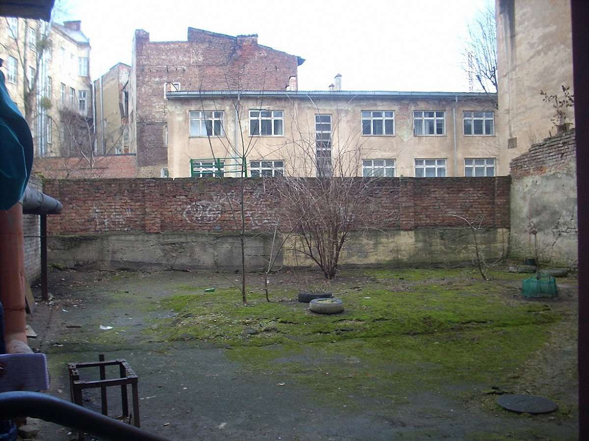 У центрі Львова впорядкують ще чотири внутрішні дворики