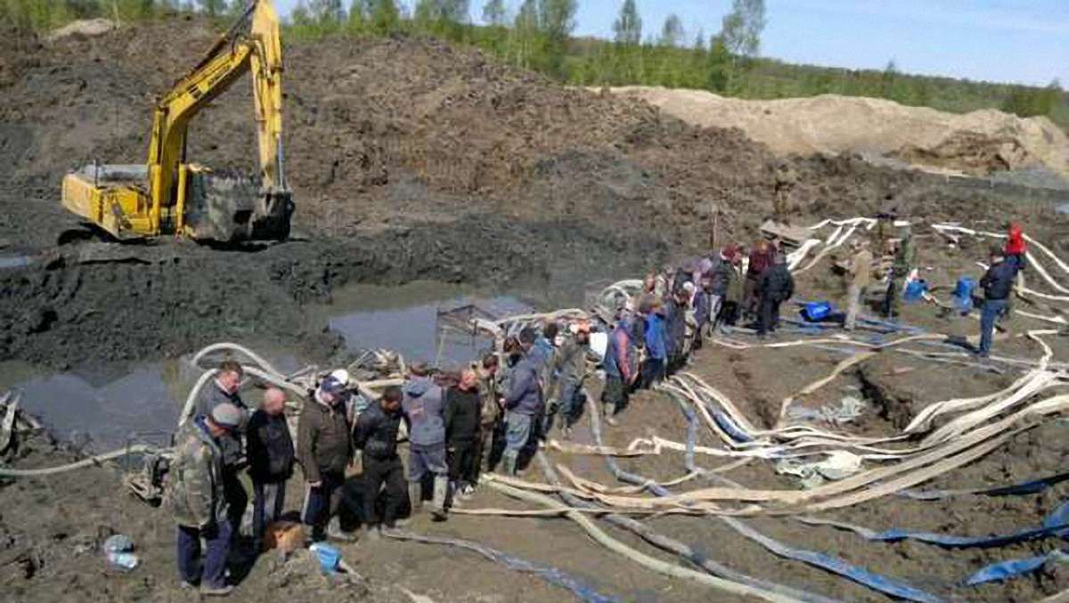 Голова Рівненської ОДА просить ввести в область Нацгвардію, щоб припинити бурштиновий промисел