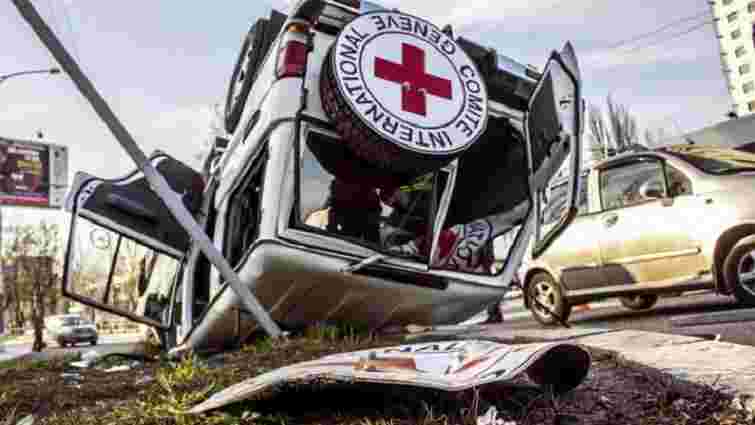 «Червоний Хрест» потрапив в аварію у Донецьку