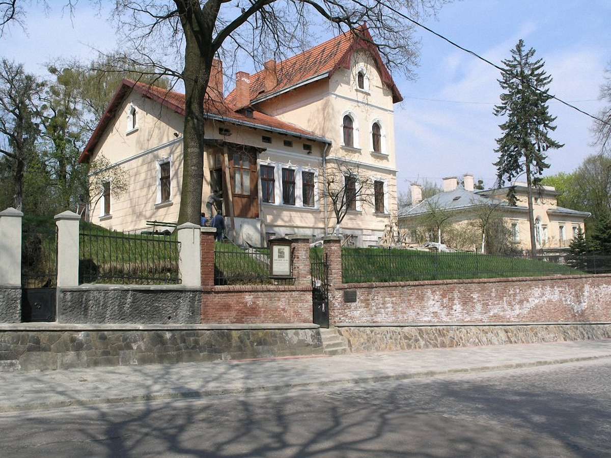 У Львові видали календар «Мандрівка Львовом з Іваном Франком»