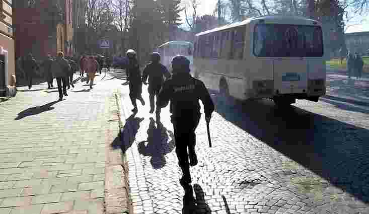 Поліція відкрила кримінальне провадження через повідомлення про замінування готелю «Дністер» 