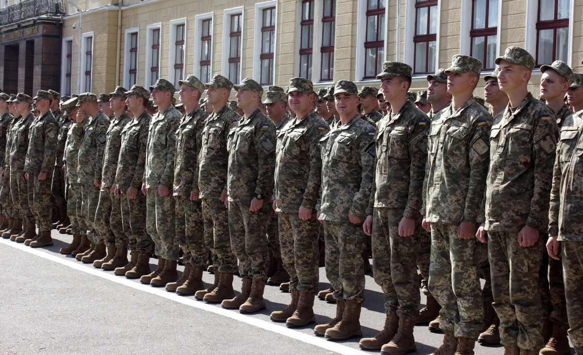 В Академії сухопутних військ почали службове розслідування через побиття курсанта