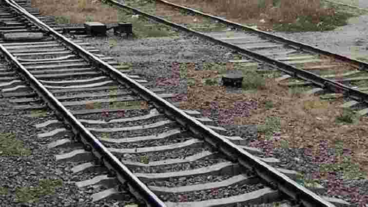На залізничній колії біля Ужгорода знайшли труп дев’ятикласника з відрізаною головою