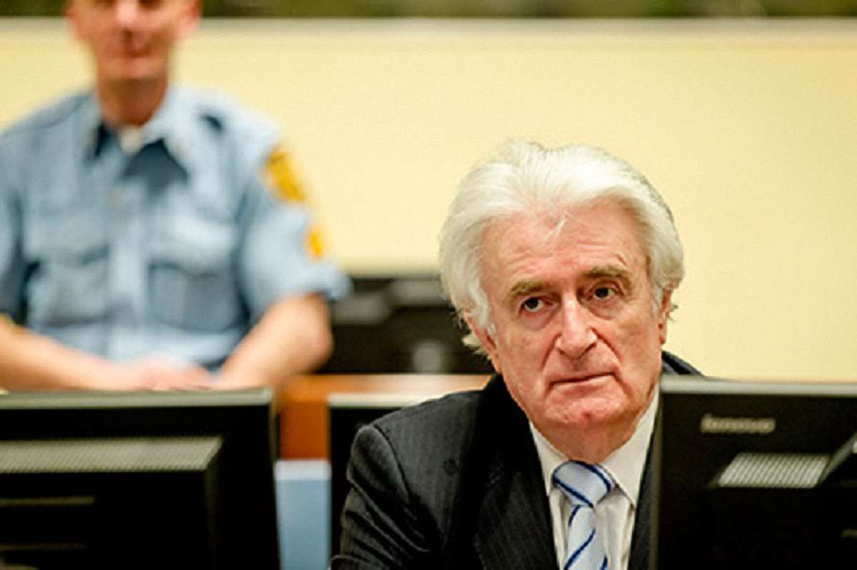 Гаазький трибунал визнав Радована Караджича винним у злочинах проти людяності
