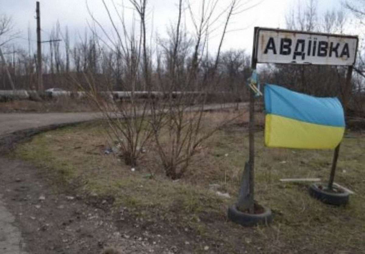 Військові відбили атаки бойовиків поблизу Авдіївки і Докучаєвська