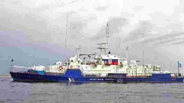 Військовий корабель РФ проводив розвідку біля Маріуполя