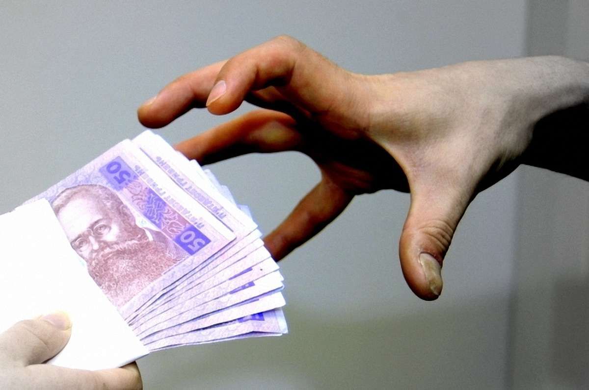 Більшість львів'ян вважають корупцію проблемою, але самі з нею не стикалися, – опитування