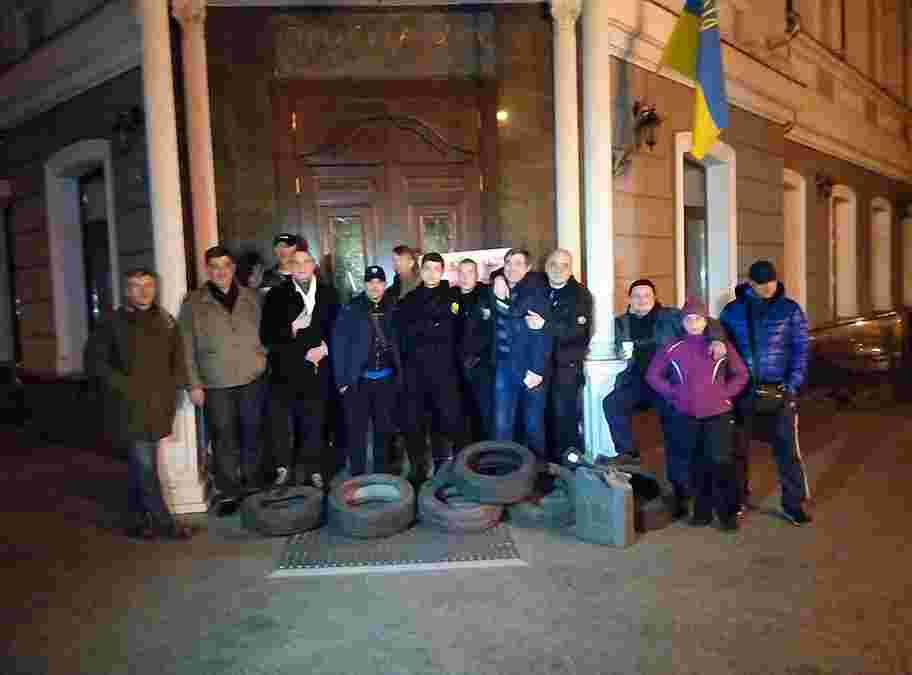 Акція протесту під прокуратурою Одеської області Акція протесту під прокуратурою Одеської області