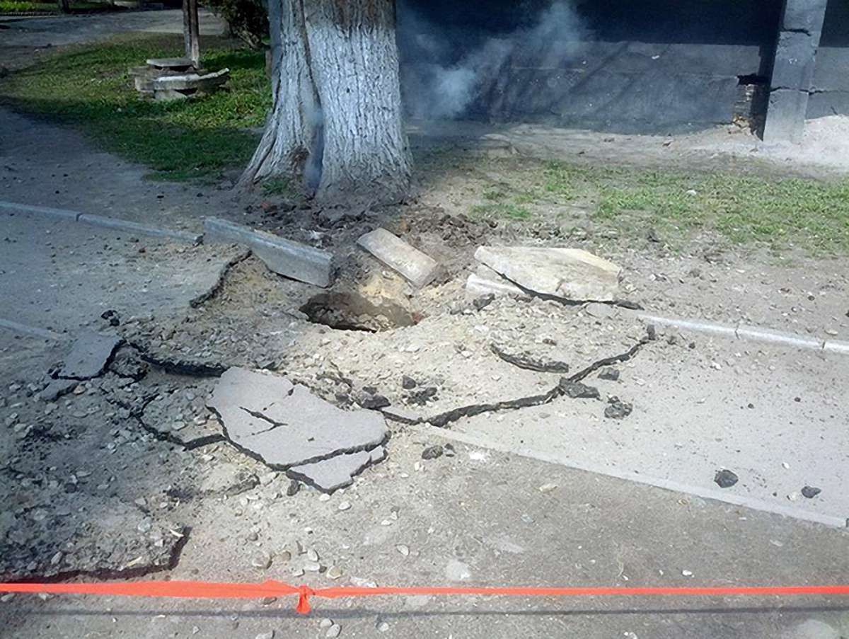 Внаслідок підземного вибуху у Львові в кількох будинках зникло світло