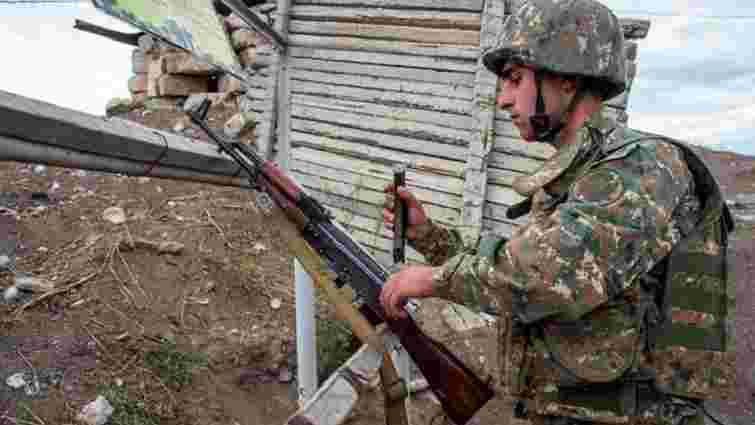 Вірменія та Азербайджан заявляють про відновлення обстрілів у Нагірному Карабаху