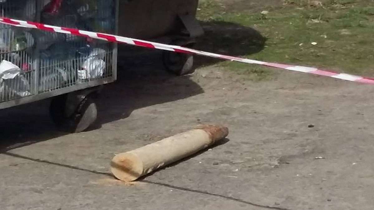 У Львові біля сміттєвого баку знайшли артилерійський снаряд