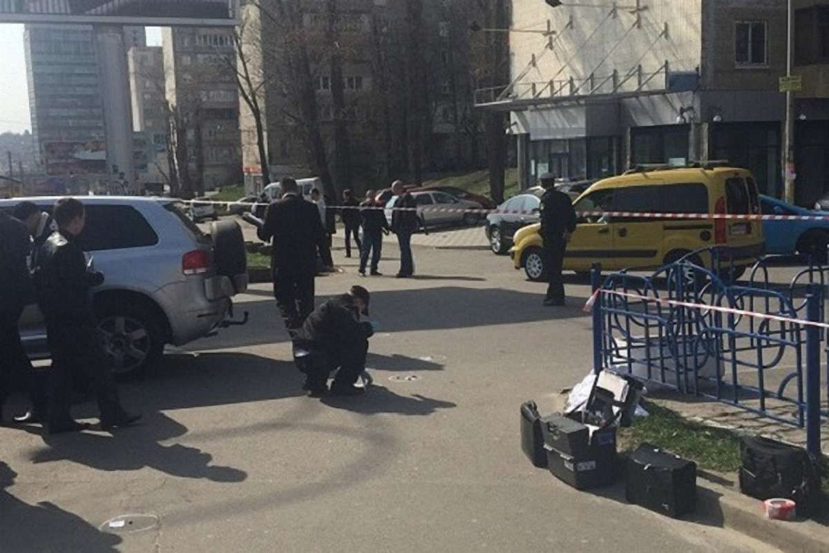У центрі Києва вдень застрелили підприємця