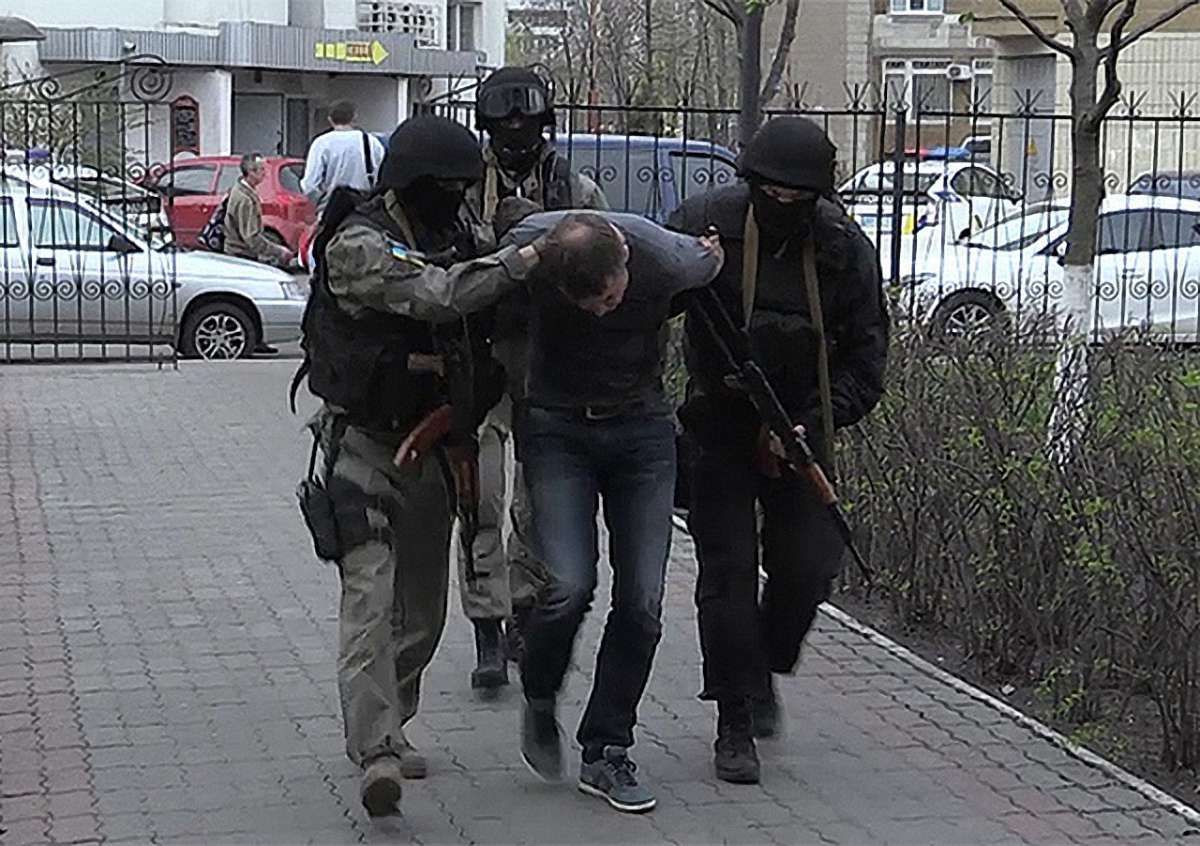 У Києві поліція затримала розшукуваного Інтерполом російського злочинця