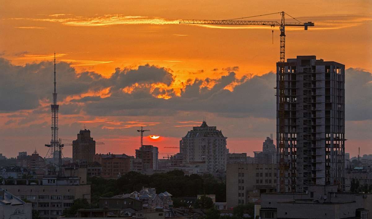 Метри недовіри: як захистити первинний ринок від забудовників-«привидів»
