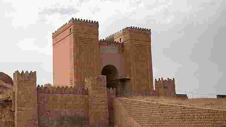 Бойовики «Ісламської держави» зруйнували стародавні «ворота Бога» в Іраку