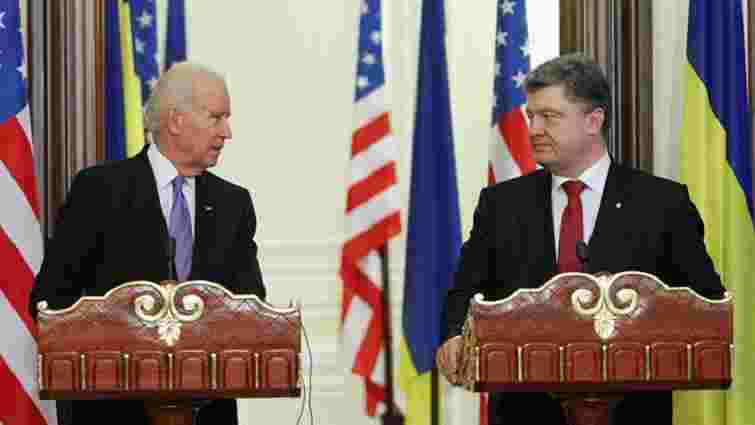 Порошенко і Байден домовилися про третій транш для України в $1 млрд
