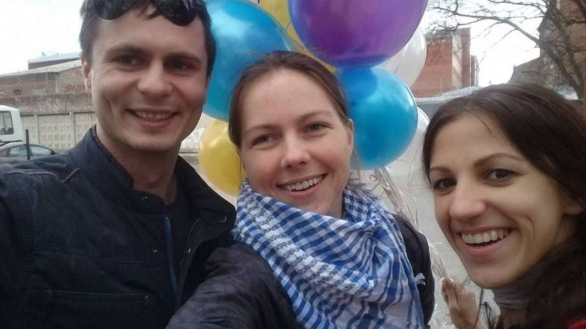 До Надії Савченко впустили сестру