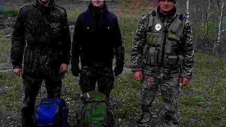 Прикордонники затримали п’ятьох сталкерів, які намагалися потрапити в Чорнобильську зону