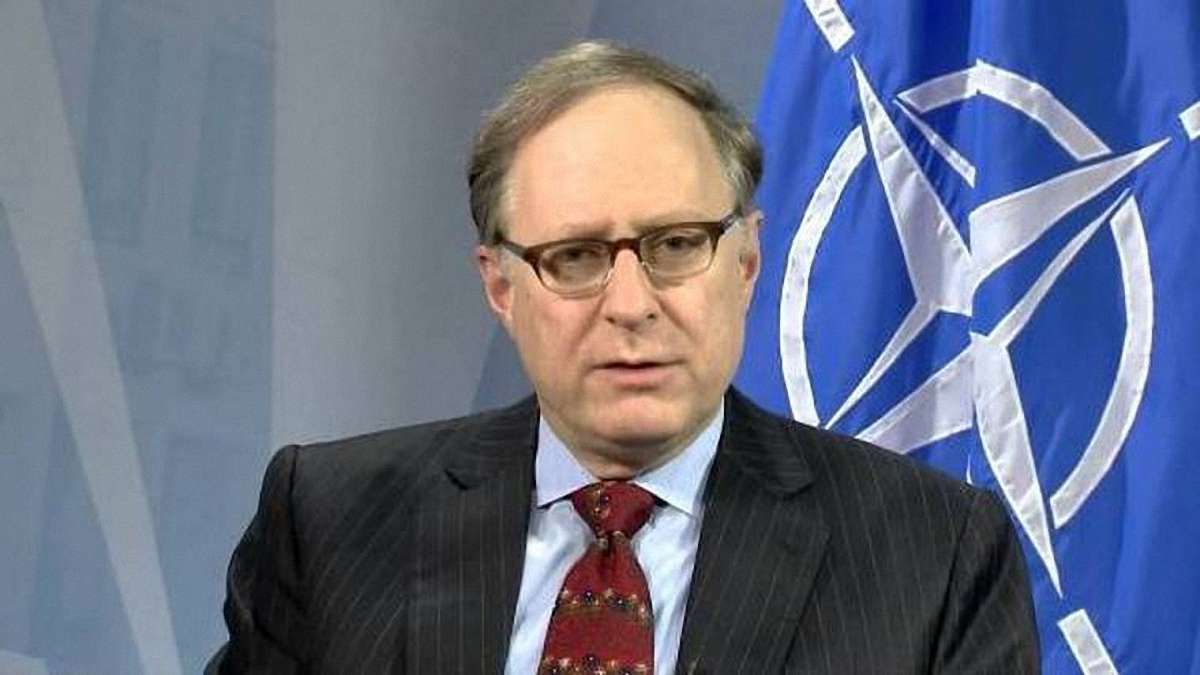 У НАТО очікують від України прогресу в реформах до Варшавського саміту