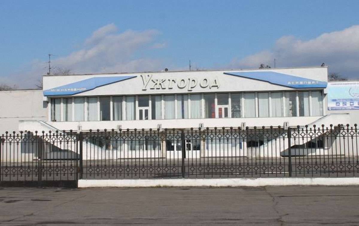 Міжнародний аеропорт «Ужгород» офіційно відновив роботу
