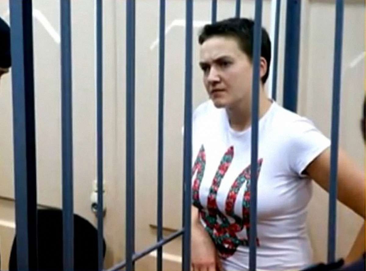 Питання передачі Савченко Україні вирішувати суд, – мін’юст РФ