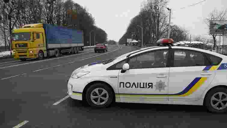На дорогах Львівщини посилять поліцейські патрулі
