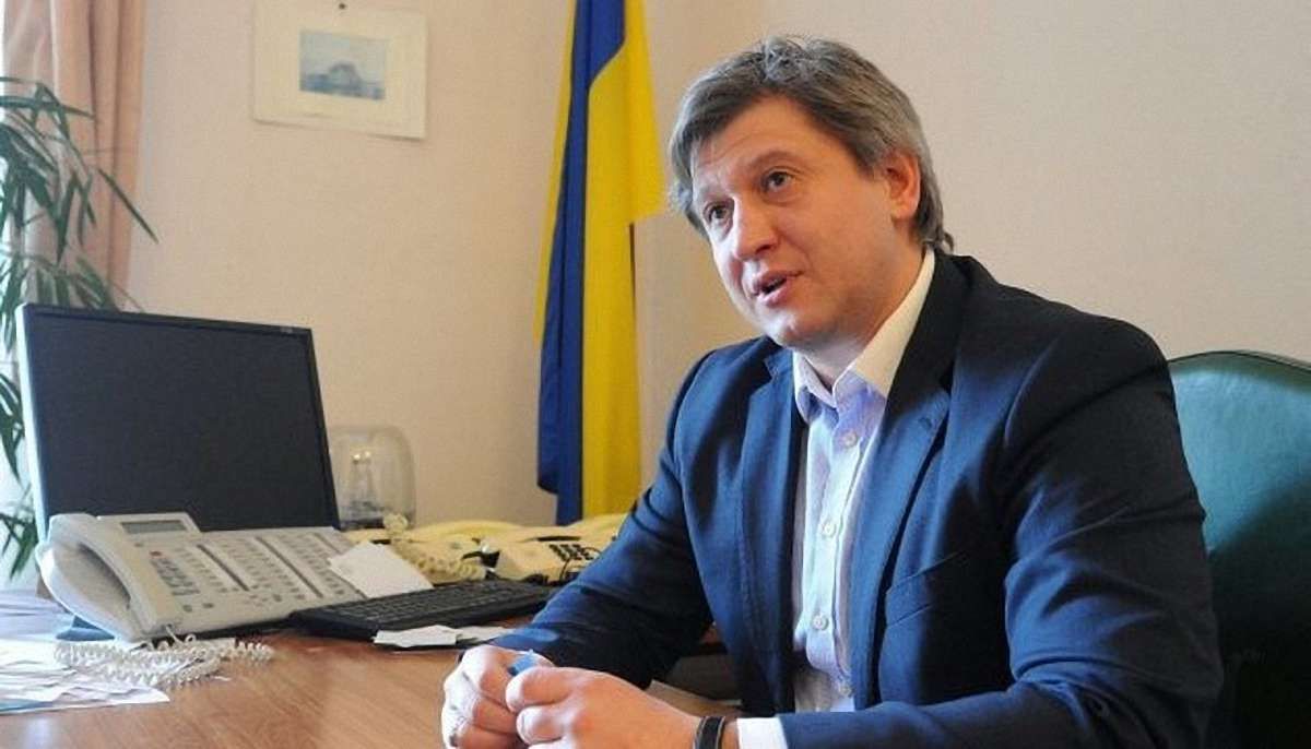 Гройсман доручив правоохоронцям перевірити інформацію про «офшори» міністра фінансів
