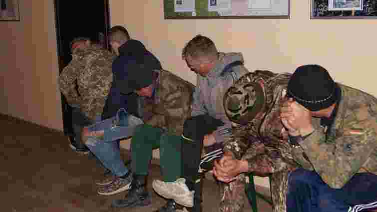 На Буковині затримали групу контрабандистів цигарок
