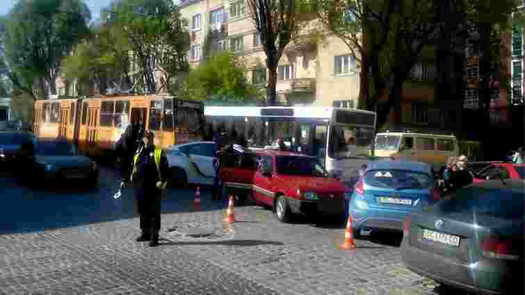 У ДТП у Львові постраждали двоє дітей