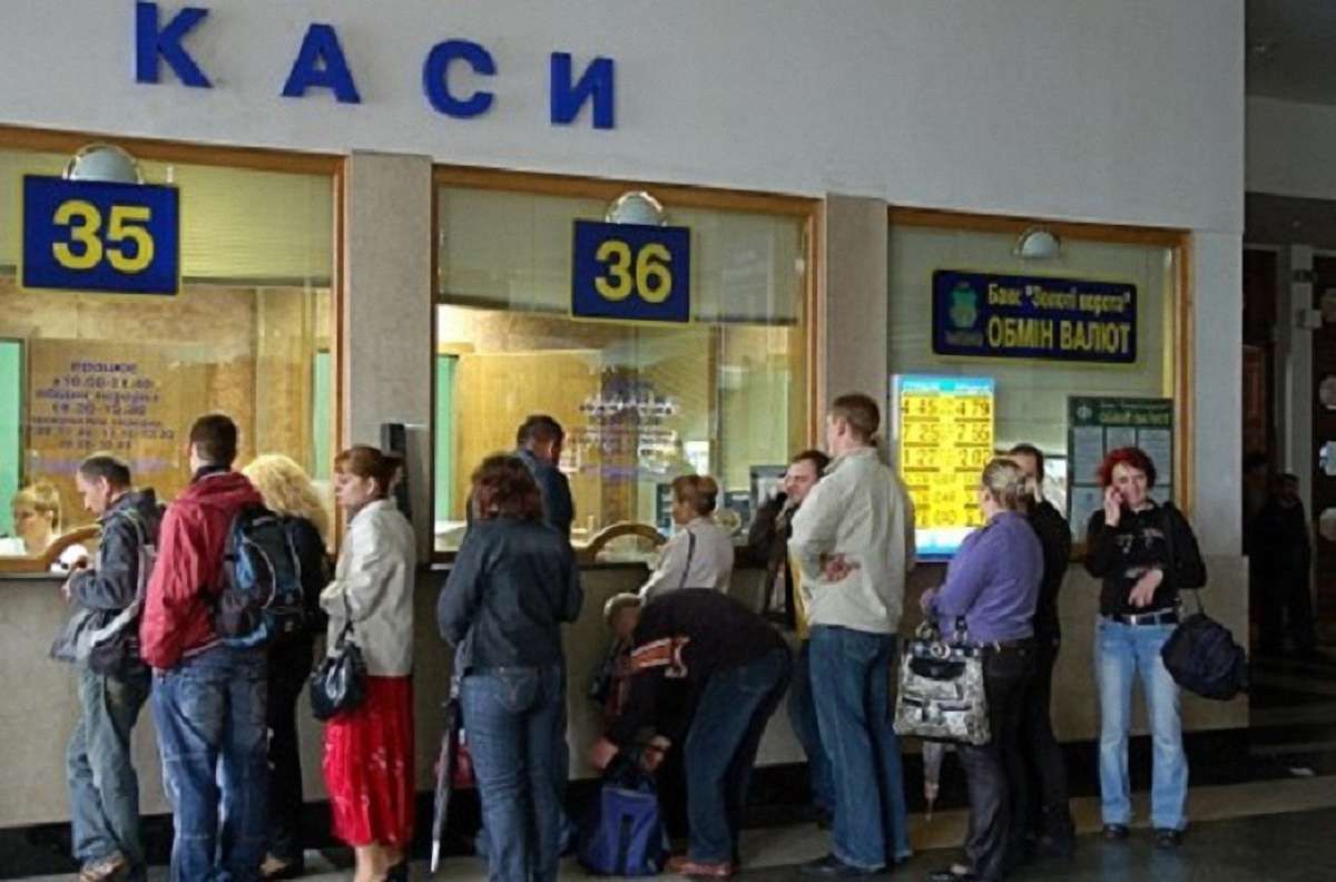 На Великдень і травневі свята «Укрзалізниця»  призначила 25 додаткових поїздів на 112 рейсів