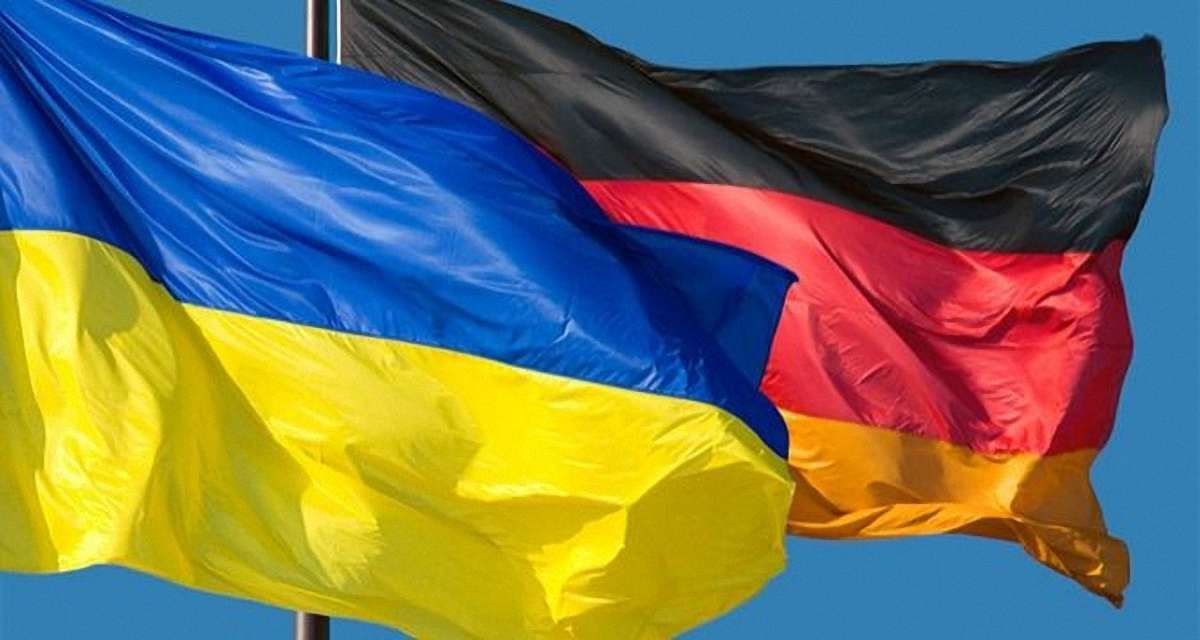 Україна направила ноту протесту Німеччині через візит до Криму її політиків