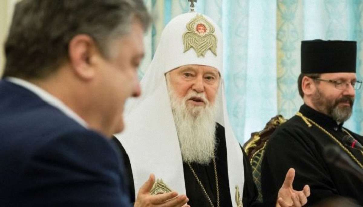 Порошенко закликав створити єдину помісну православну церкву, незалежну від інших країн