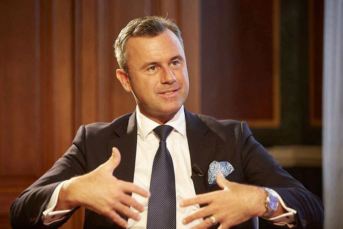 На виборах президента Австрії зі значним відривом лідирує проросійський кандидат