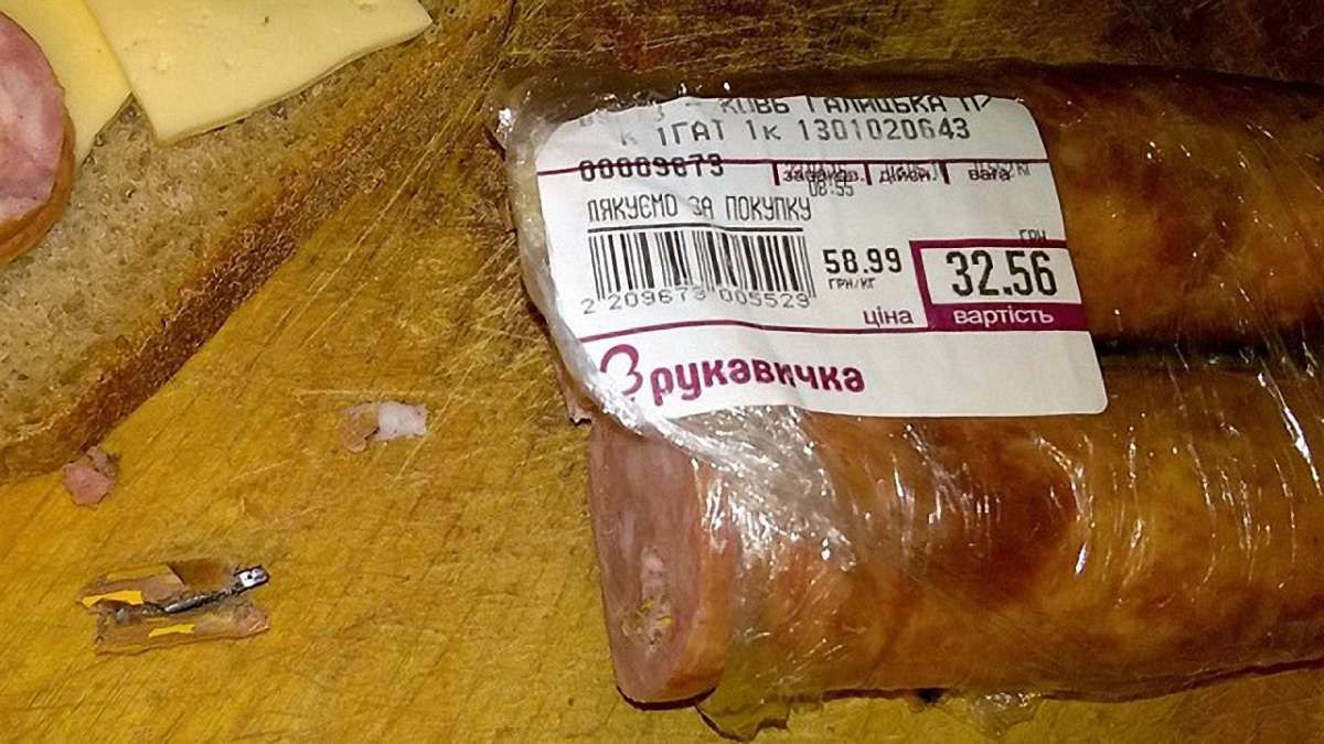 На м’ясокомбінаті прокоментували випадок із олівцем у ковбасі