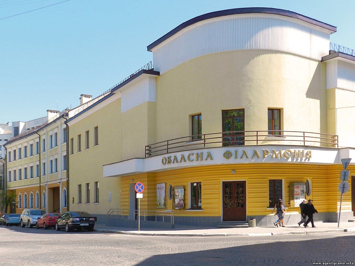 У філармонії Івано-Франківська відмовились вішати афішу Мирослава Скорика