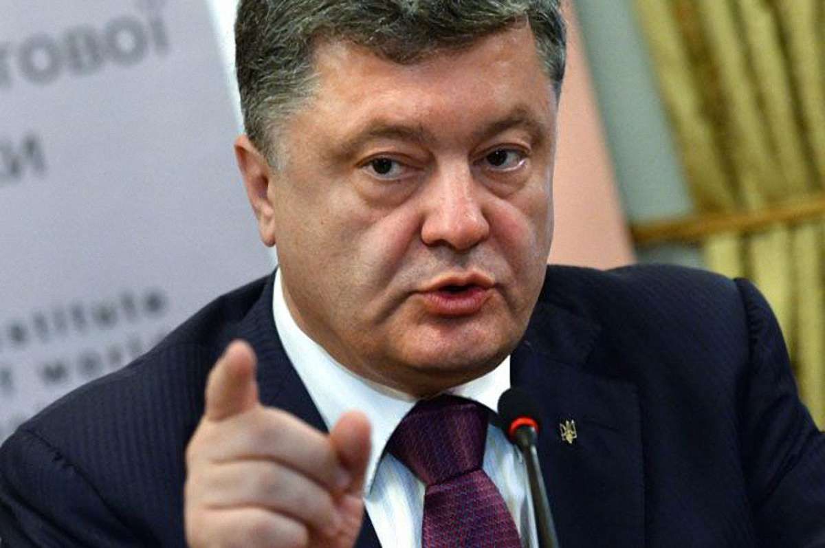 Порошенко: Економічну кризу більше не можна виправдовувати війною