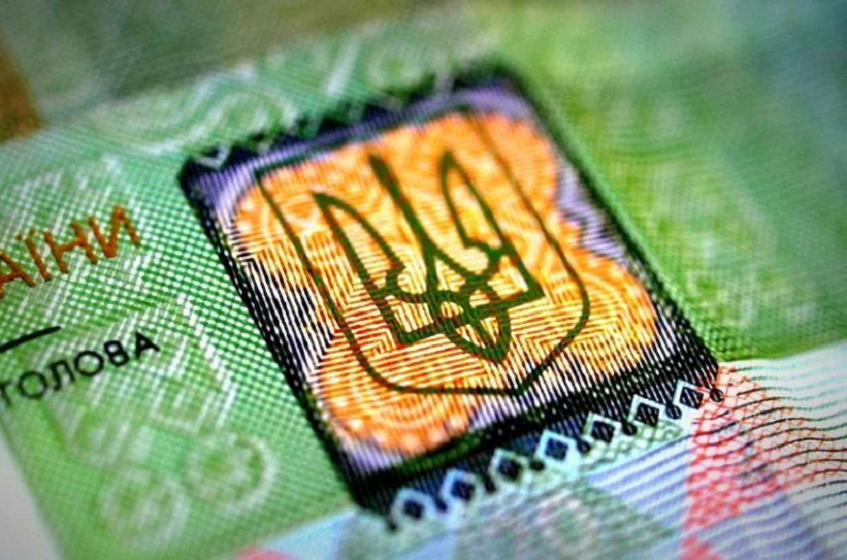 З 1 травня в Україні зросли мінімальні зарплати і пенсії