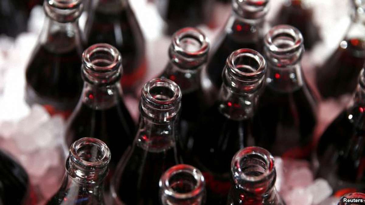 В магазинах Узбекистану почали унормовувати продаж Coca-Cola