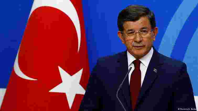 Прем'єр Туреччини Давутоґлу оголосив про відставку